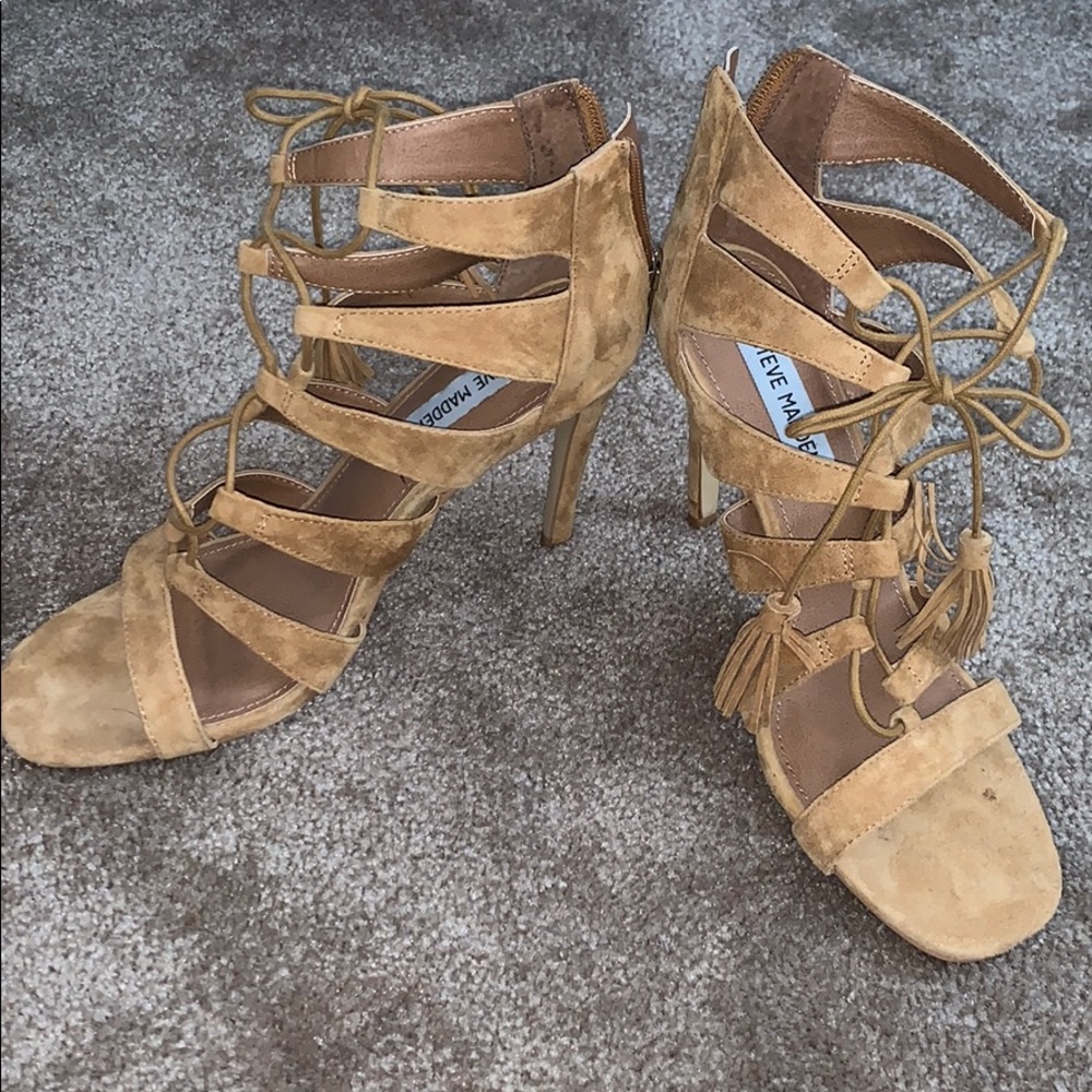 COPY - Steve Madden strappy heel